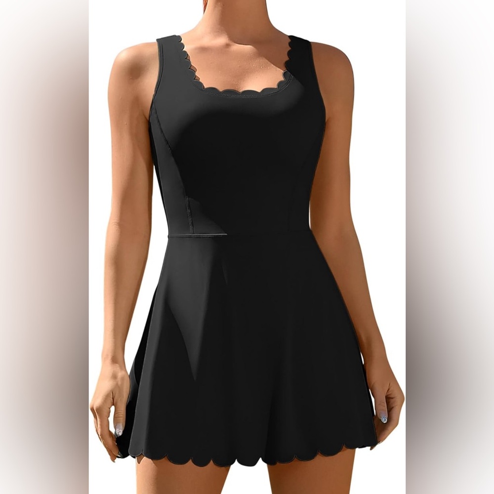 ATTRACO Women Black Scalloped Athletic Dress